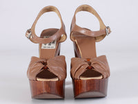 1970s Vintage GOODY TWO SHOES Wood Platform Block Heek Taupe Tan Leather Sandals Women&#39;s Size usa 8.5 - 9