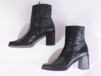 90s APOSTROPHE Black Leather Chunky Block Heel Ankle Boots Women's Size 9 USA